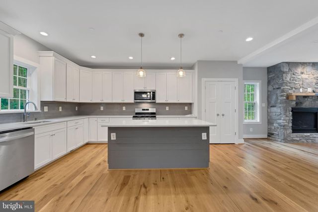 10 SUSAN TRL, Fairfield, PA 17320