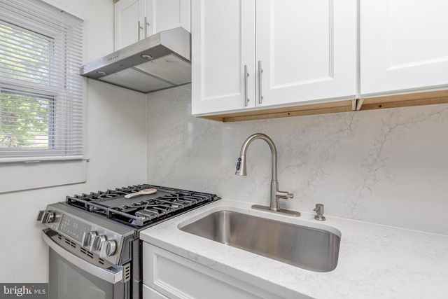 117-B CHERRY PARKE, Cherry Hill, NJ 08002