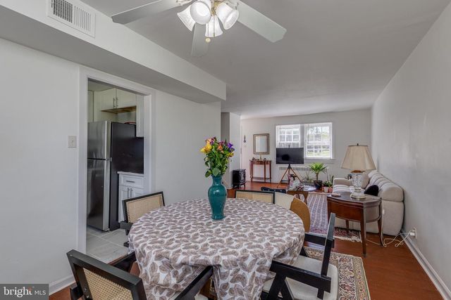 117-B CHERRY PARKE, Cherry Hill, NJ 08002