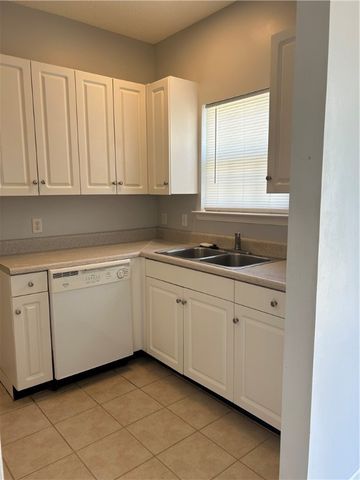 366 Moss Creek Lane, Brunswick, GA 31520