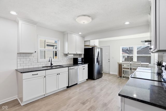 3915 N Capitol Avenue, Indianapolis, IN 46208