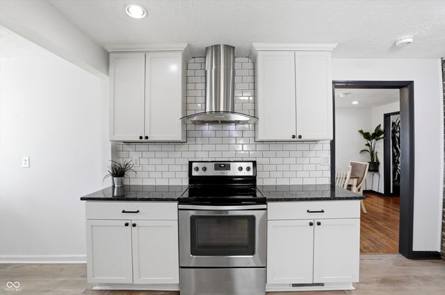 3915 N Capitol Avenue, Indianapolis, IN 46208