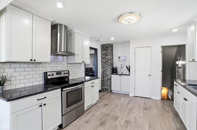 3915 N Capitol Avenue, Indianapolis, IN 46208