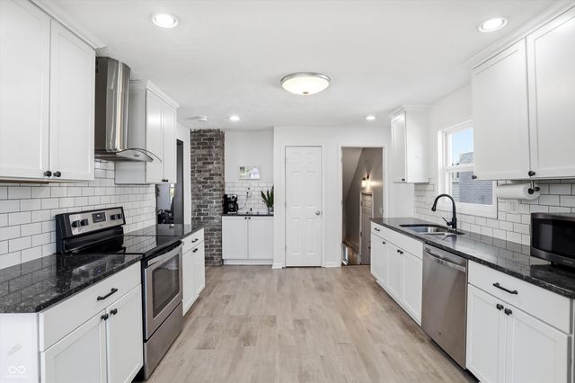 3915 N Capitol Avenue, Indianapolis, IN 46208