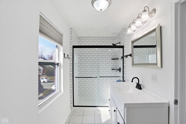 3915 N Capitol Avenue, Indianapolis, IN 46208