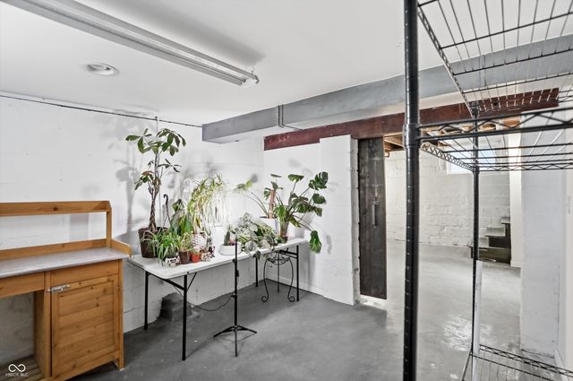 3915 N Capitol Avenue, Indianapolis, IN 46208