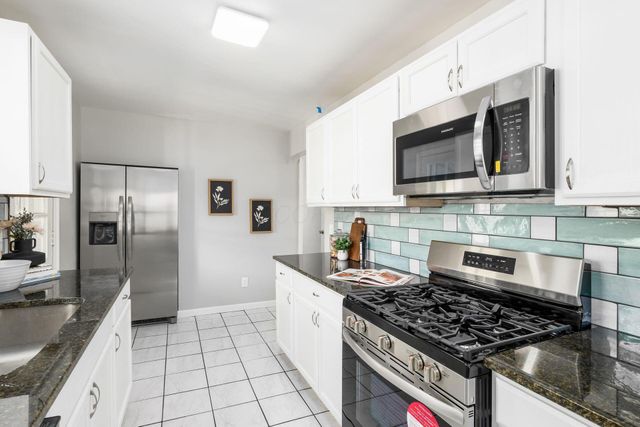 1052 Geers Avenue, Columbus, OH 43206