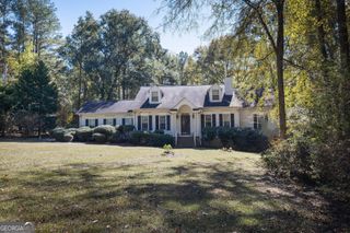 118 Weatherford Place, Macon, GA 31210