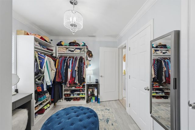 807 W Ocean Ave, Lantana, FL 33462