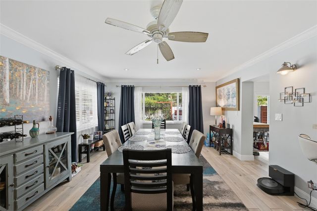 807 W Ocean Ave, Lantana, FL 33462