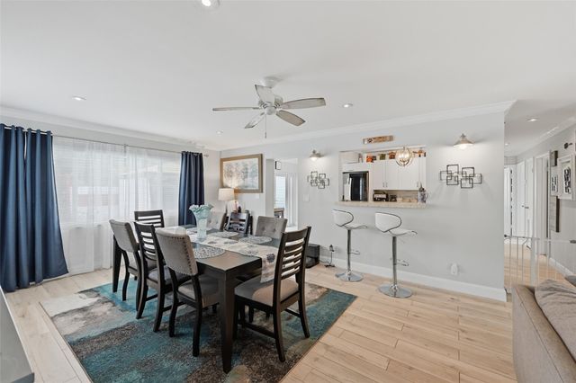 807 W Ocean Ave, Lantana, FL 33462