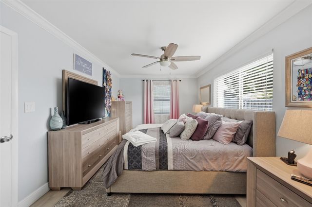 807 W Ocean Ave, Lantana, FL 33462