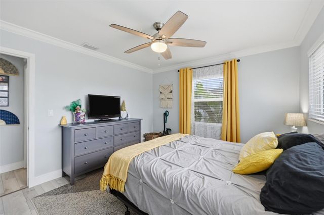 807 W Ocean Ave, Lantana, FL 33462