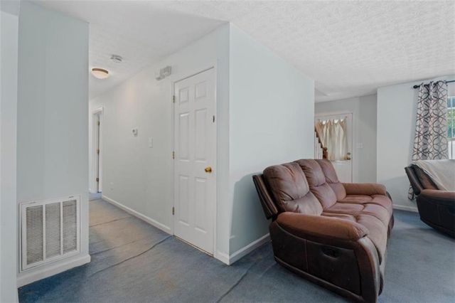 218 River Trace Court, Mcdonough, GA 30253