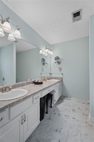 218 River Trace Court, Mcdonough, GA 30253