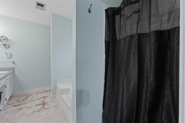 218 River Trace Court, Mcdonough, GA 30253