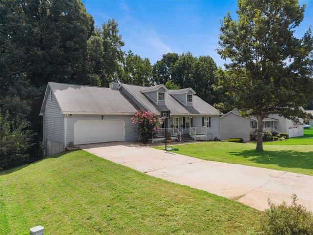 218 River Trace Court, Mcdonough, GA 30253