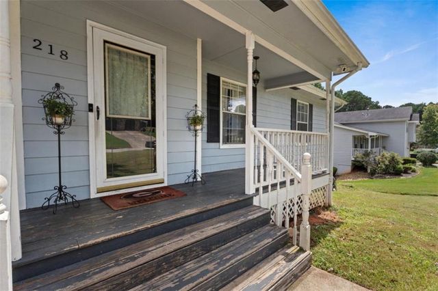 218 River Trace Court, Mcdonough, GA 30253