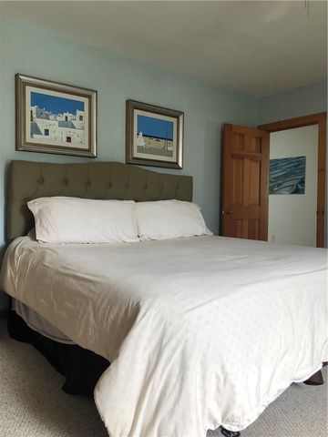 45 Ayrault Street C2, Newport, RI 02840