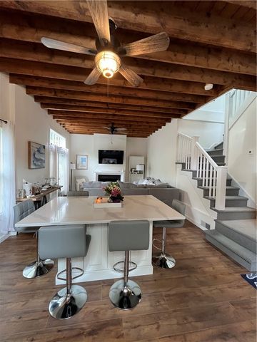 45 Ayrault Street C2, Newport, RI 02840