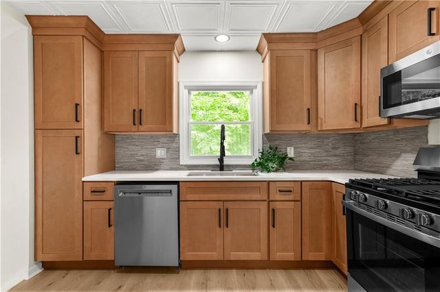 6985 Butner Road, Atlanta, GA 30349