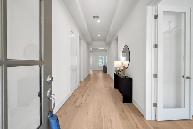 8915 Cedar Meadow Lane, Plantersville, TX 77363