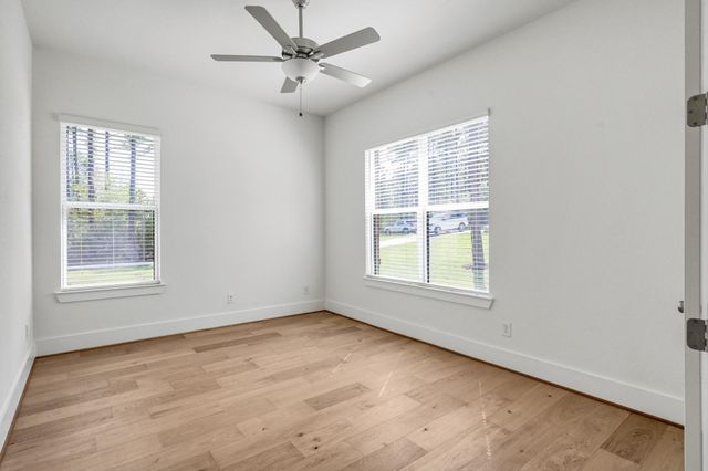 8915 Cedar Meadow Lane, Plantersville, TX 77363