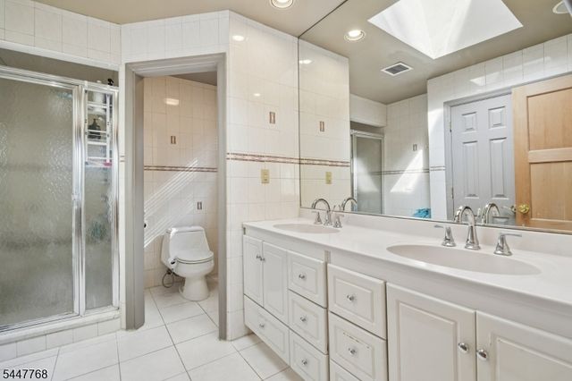 328 Hillside Ave, Livingston Twp., NJ 07039