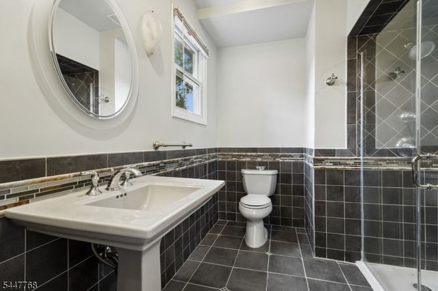 328 Hillside Ave, Livingston Twp., NJ 07039