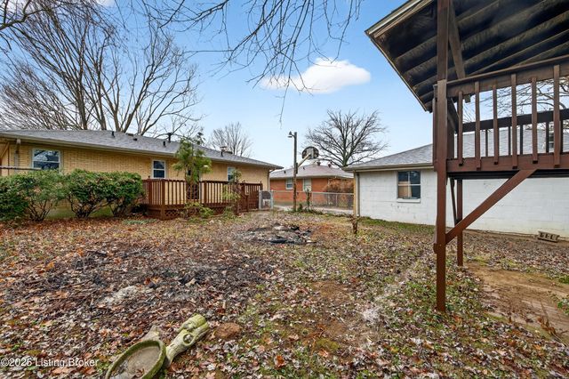 7919 Daffodil Dr, Louisville, KY 40258