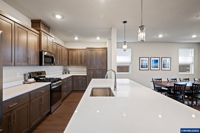 1482 Stasny Av, Albany, OR 97322
