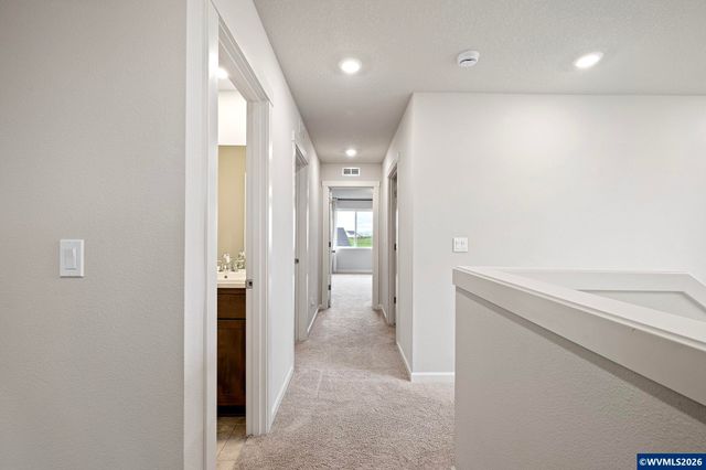 1482 Stasny Av, Albany, OR 97322