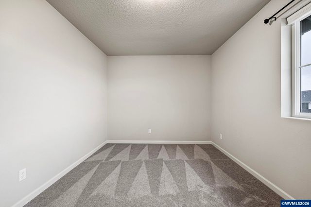 1482 Stasny Av, Albany, OR 97322