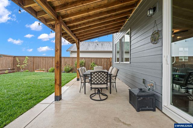 1482 Stasny Av, Albany, OR 97322