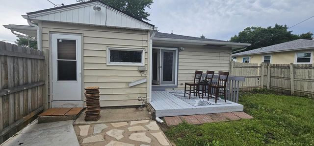 5606 44th AVENUE, Kenosha, WI 53144