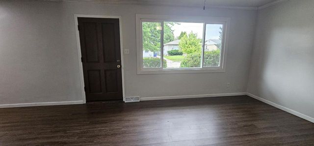 5606 44th AVENUE, Kenosha, WI 53144
