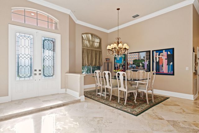 3062 Lakewood Circle, Weston, FL 33332