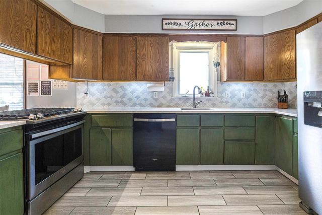 426 JOLIETTE Avenue, Erie, PA 16511