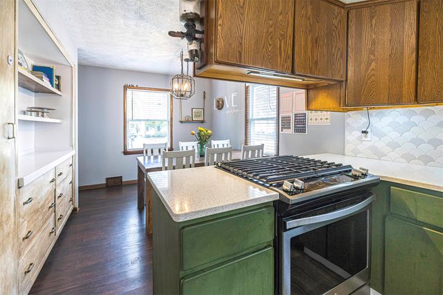 426 JOLIETTE Avenue, Erie, PA 16511