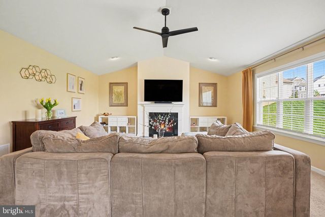 475 APPLE HOLLOW ROAD, Mechanicsburg, PA 17055