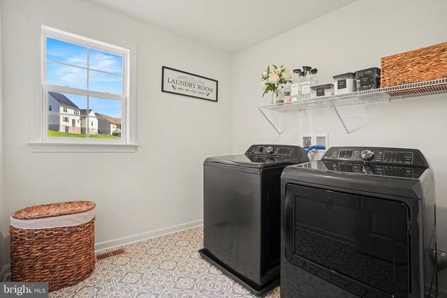 475 APPLE HOLLOW ROAD, Mechanicsburg, PA 17055