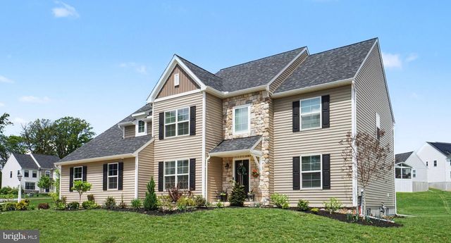 475 APPLE HOLLOW ROAD, Mechanicsburg, PA 17055