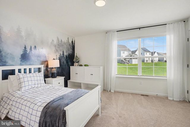 475 APPLE HOLLOW ROAD, Mechanicsburg, PA 17055