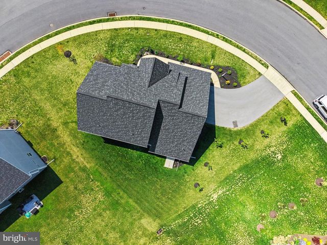 475 APPLE HOLLOW ROAD, Mechanicsburg, PA 17055