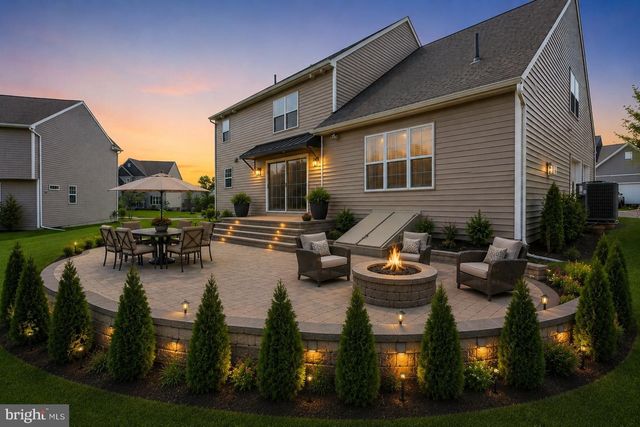 475 APPLE HOLLOW ROAD, Mechanicsburg, PA 17055
