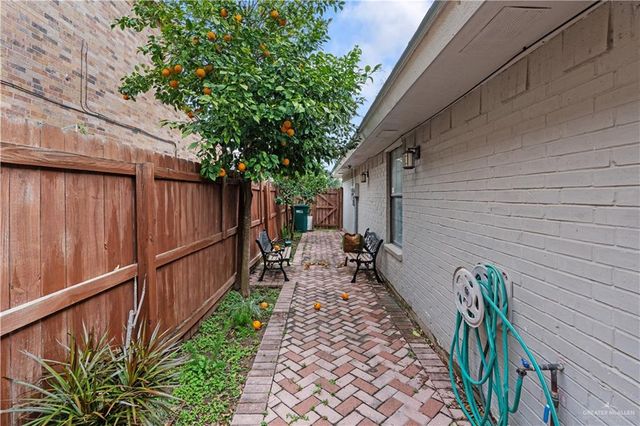 2401 S Jackson Road 29, Pharr, TX 78577