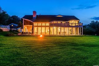 271 Flying Point Road, Southampton, NY 11968