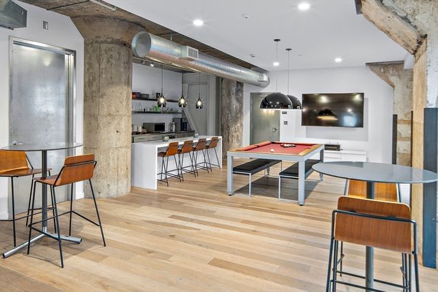 9 Medford St 210, Somerville, MA 02143