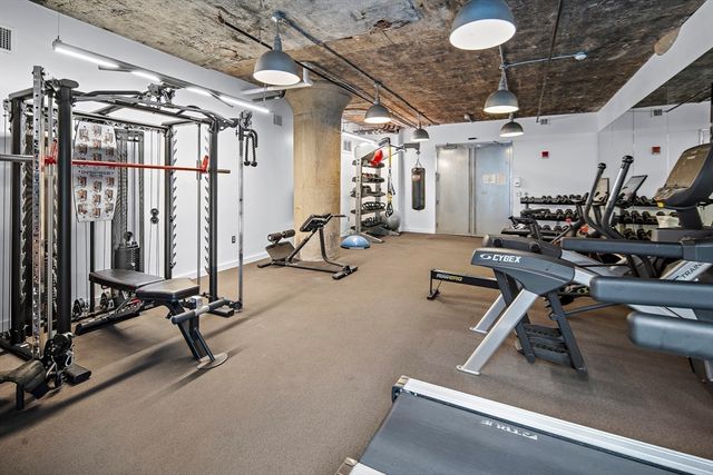 9 Medford St 210, Somerville, MA 02143