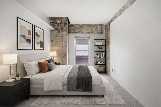 9 Medford St 210, Somerville, MA 02143